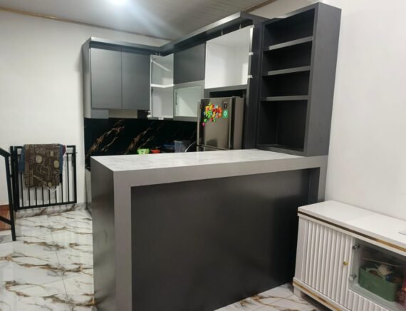 KITCHEN SET